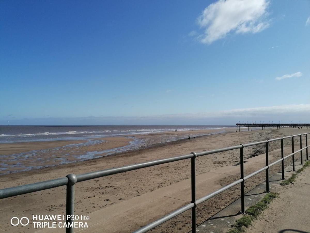 Roman Bank With Spa Bath, Terrace And Mermaid'S Teepee Skegness Exterior foto
